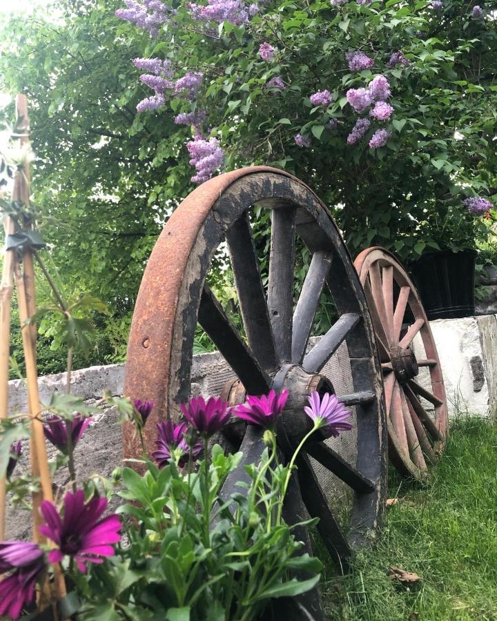 Stabbur Steinbekken, Back To Basic Primitive Overnight Eidsvoll Екстериор снимка